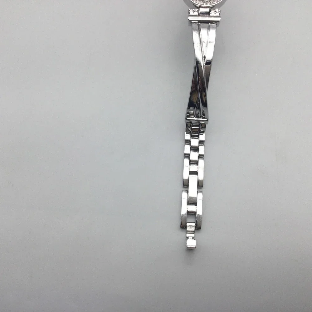 Armitron Womens Watch 21mm White Oval Dial Silver Tone Crystals New Battery 7.5